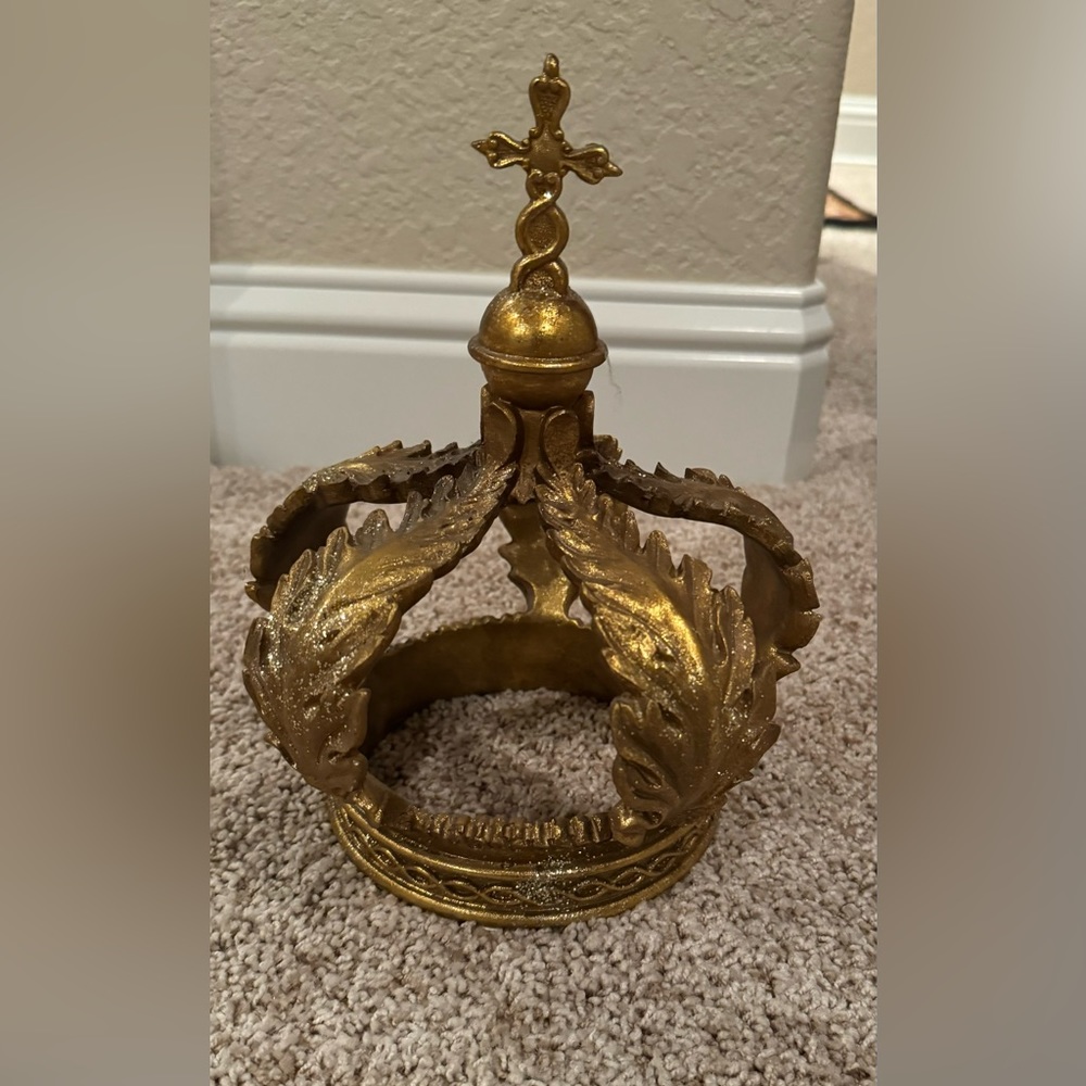 Metal Crown